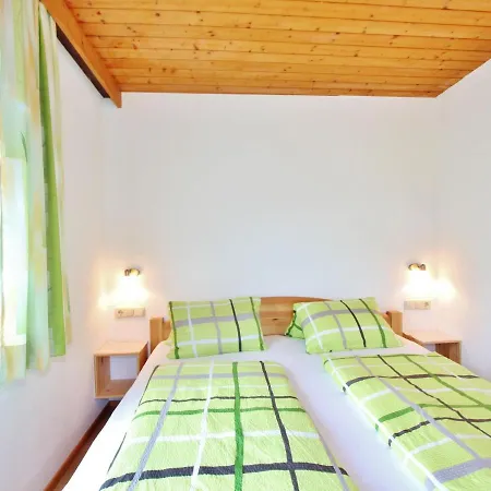 Hotter 12 Wald im Pinzgau