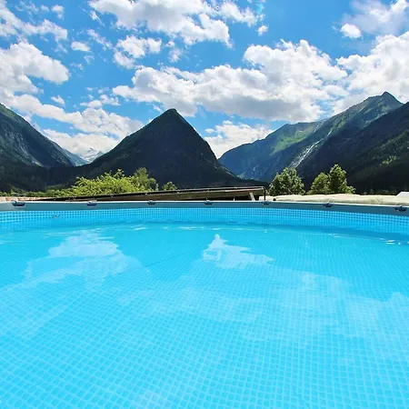 Hotter 12 Wald im Pinzgau